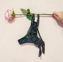 Load image into Gallery viewer, LINE LACE SET - BLACK