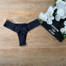 Load image into Gallery viewer, SEMI-WIRE MICROFIBRE PANTY - BLACK