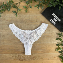 Load image into Gallery viewer, DANI UNLINED LACE SET - WHITE