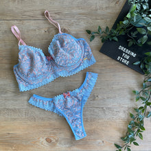 Load image into Gallery viewer, BERTHA UNLINED LACE SET - LIGHT BLUE