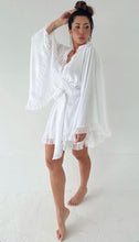 Load image into Gallery viewer, MORC ROBE - WHITE