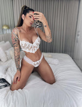 Load image into Gallery viewer, LUA LACE SET - WHITE