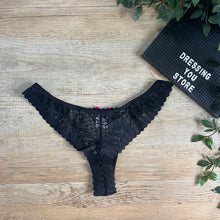 Load image into Gallery viewer, DANI UNLINED LACE SET - BLACK