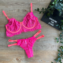 Load image into Gallery viewer, EMILY UNLINED LACE SET - SHOCK
