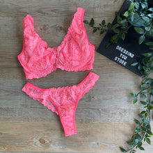 Load image into Gallery viewer, NICK UNLINED LACE SET - PEACH NEON
