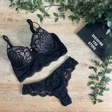 Load image into Gallery viewer, TEODORA LACE SET - BLACK

