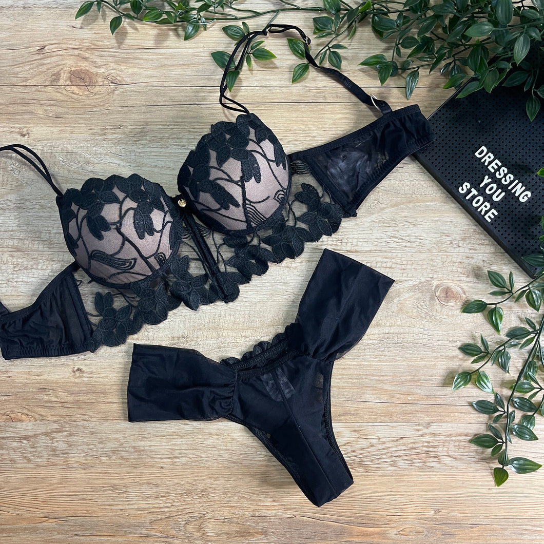 LUA LACE SET - BLACK