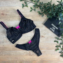 Load image into Gallery viewer, DANI UNLINED LACE SET - BLACK
