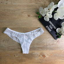 Load image into Gallery viewer, THESSIA LACE SET - WHITE
