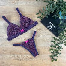 Load image into Gallery viewer, MAYA UNLINED LACE SET - DARK BLUE/PURPLE AND PINK
